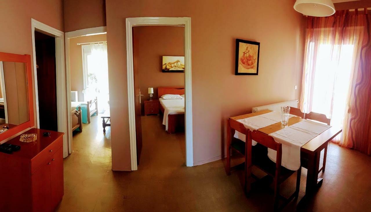 カヴァラ Haus Elenaアパートホテル エクステリア 写真